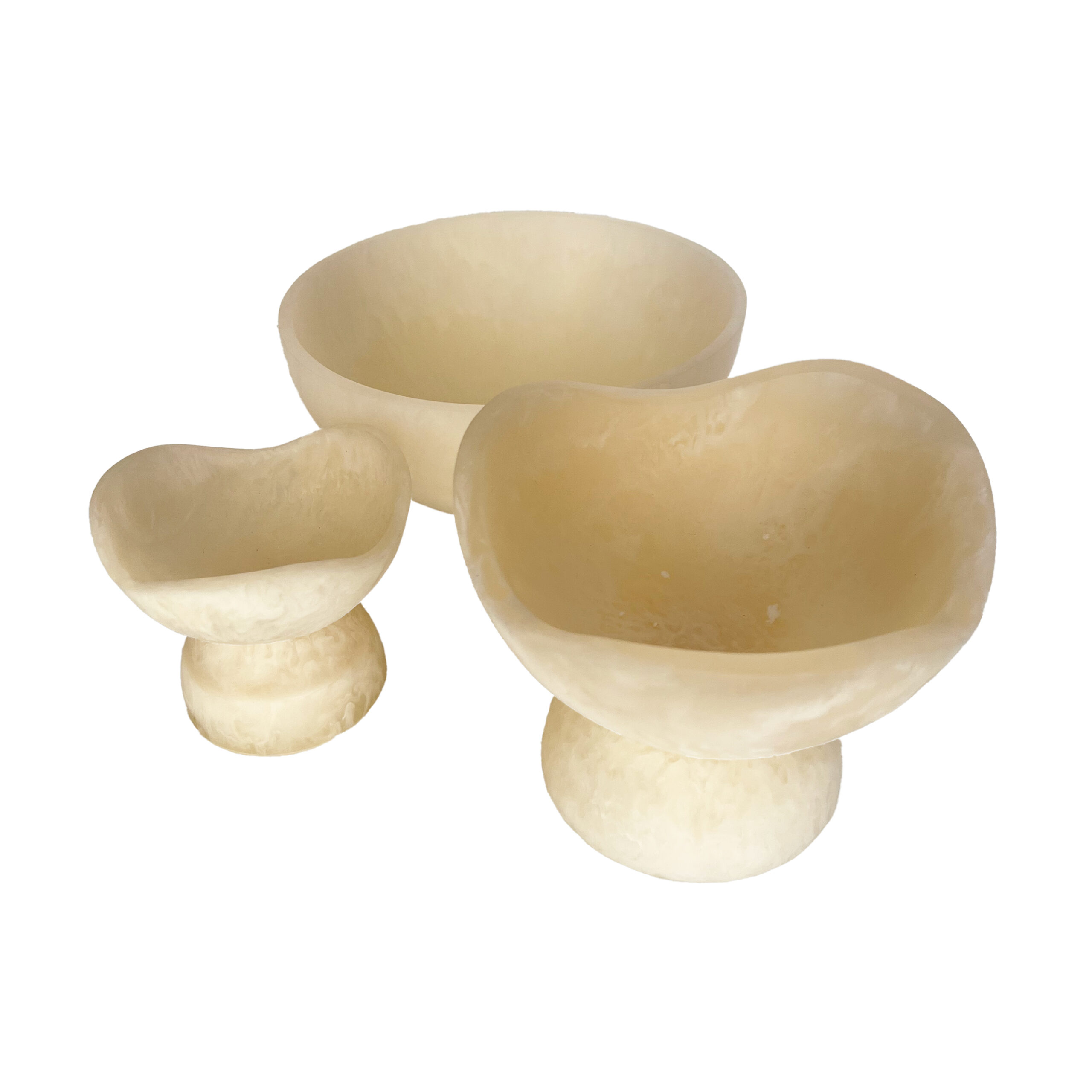 RaisinBowl2 Resin Foot Bowl (M) - Image 1